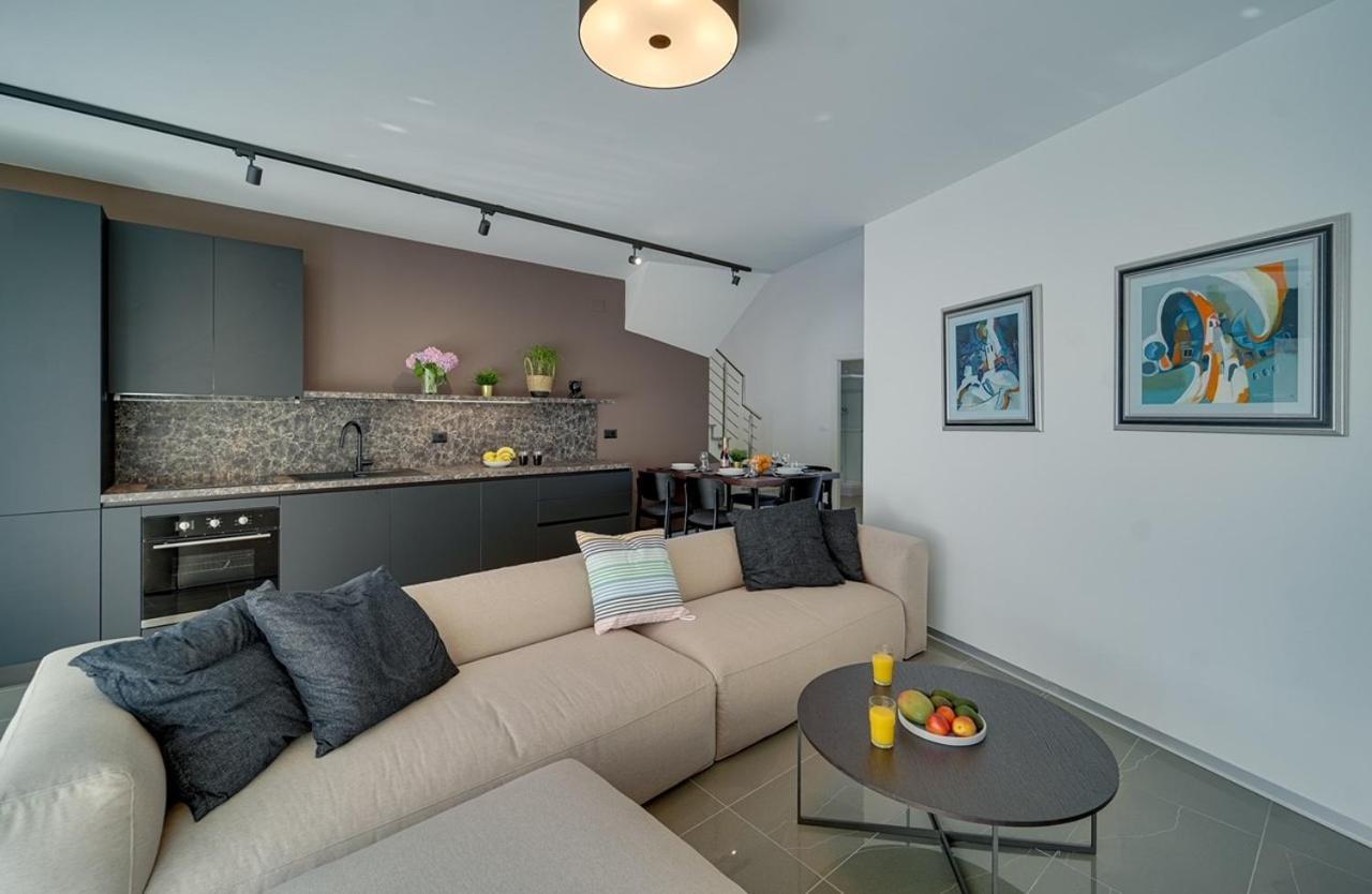 Apartment Hana Замбратія Екстер'єр фото